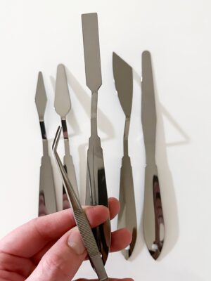 Alternative view of Palette & tweezer set